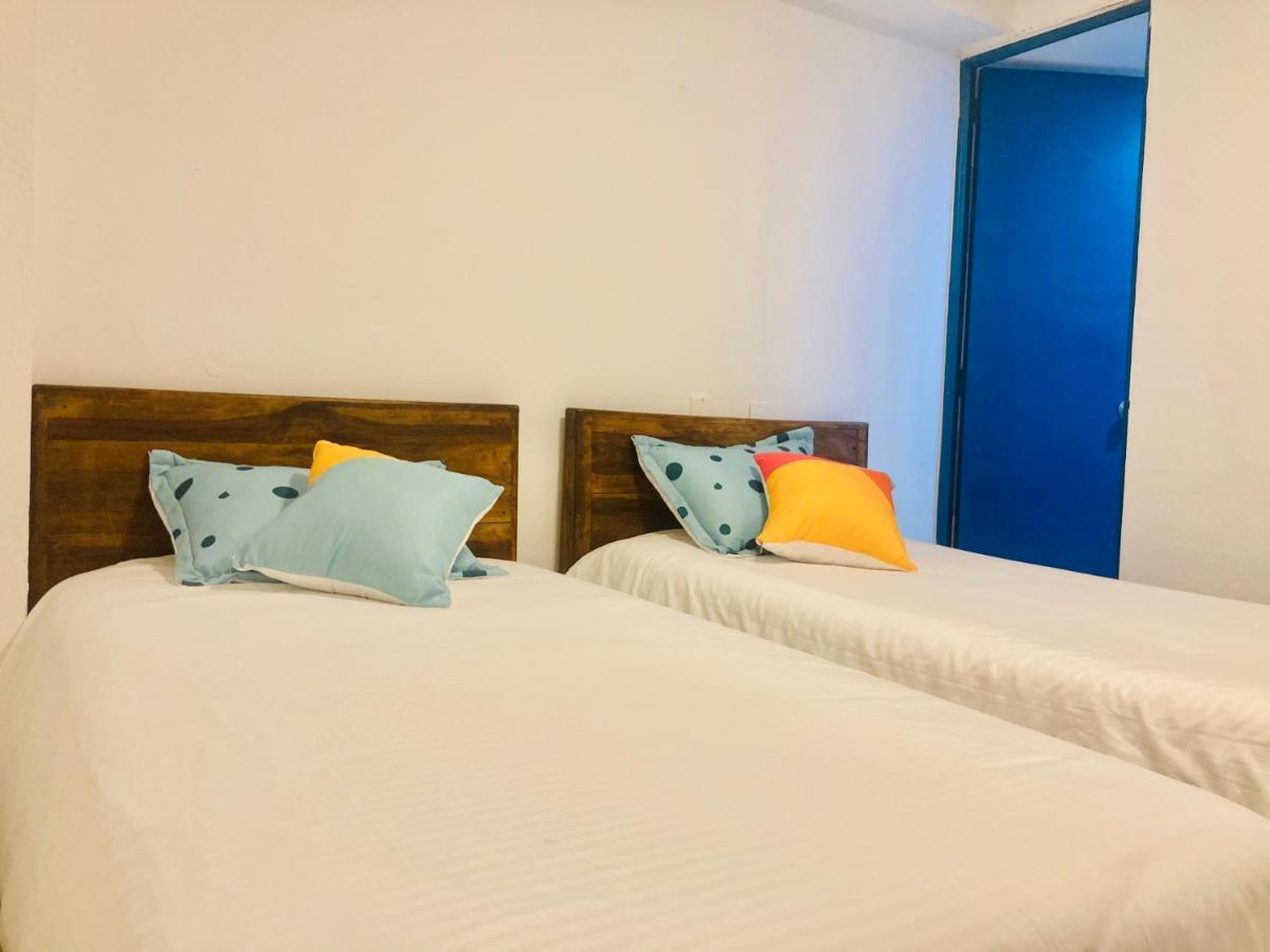 Hostal Casa Lantana La Candelaria Bogota Luaran gambar