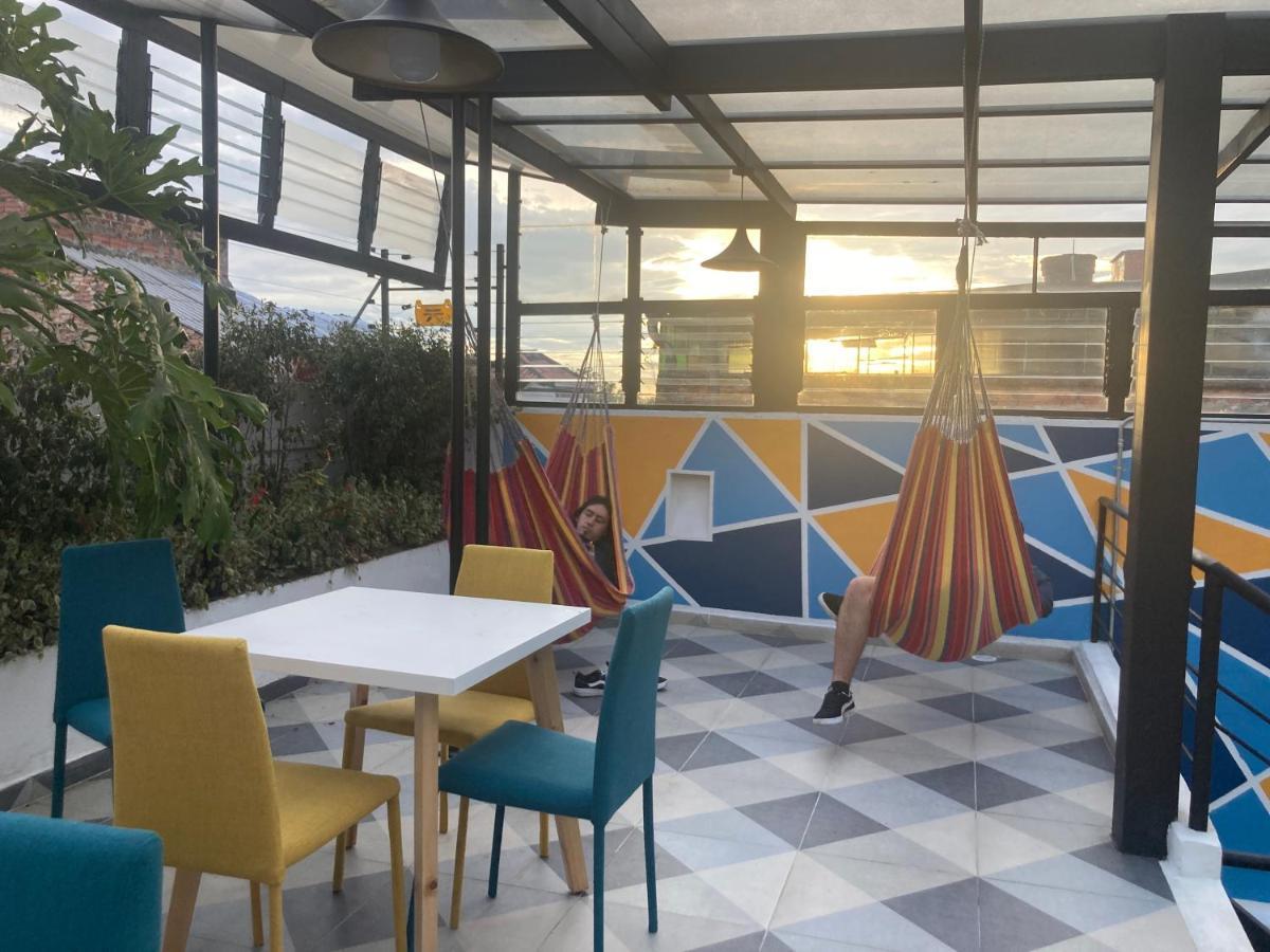 Hostal Casa Lantana La Candelaria Bogota Luaran gambar