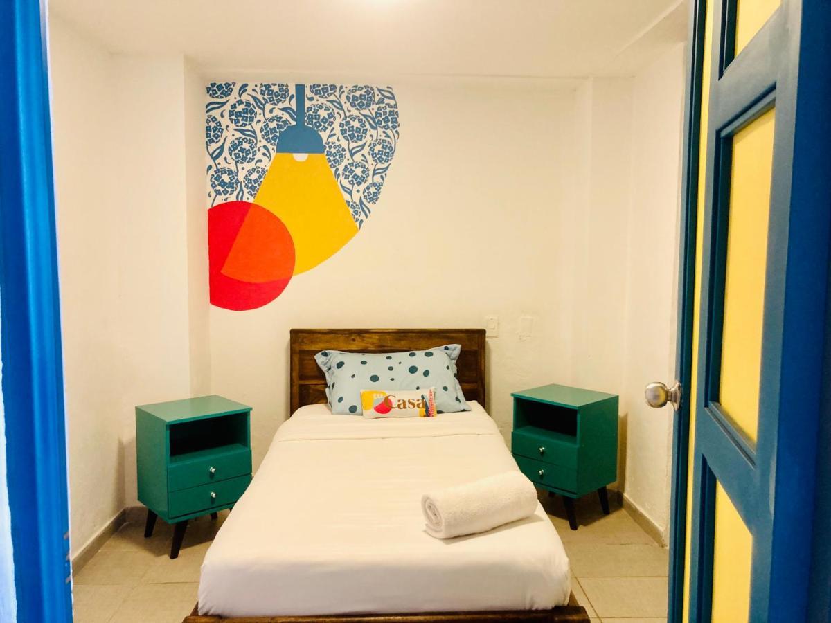 Hostal Casa Lantana La Candelaria Bogota Luaran gambar